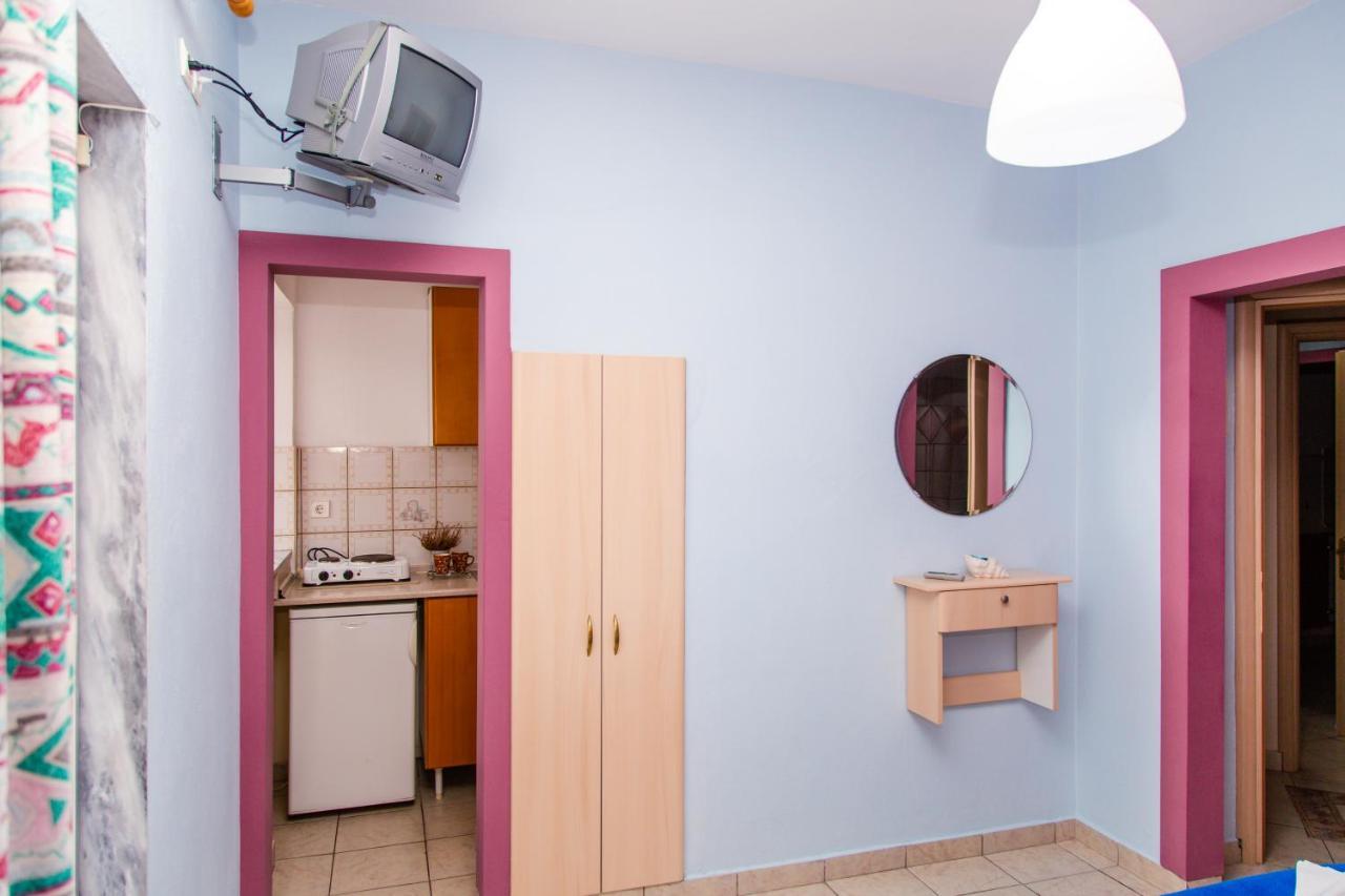 Studio Eftihia Aparthotel Paralía Buitenkant foto